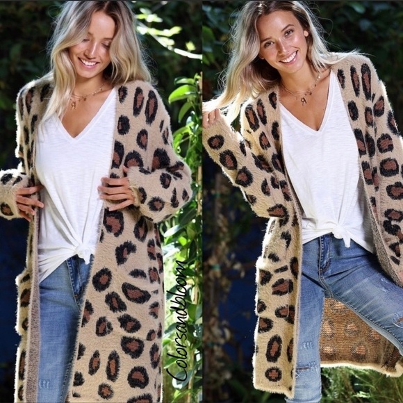 FERRIA Leopard Fuzzy Cardigan - Picture 2 of 6